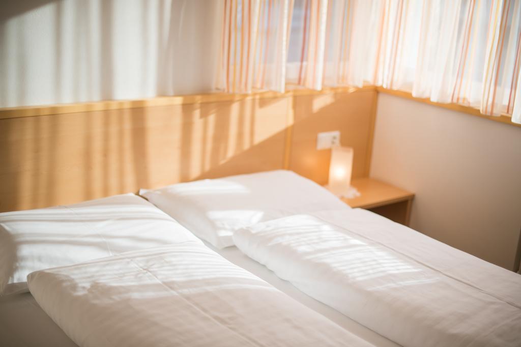 Hotel Gasthof Jochele Falzes Esterno foto